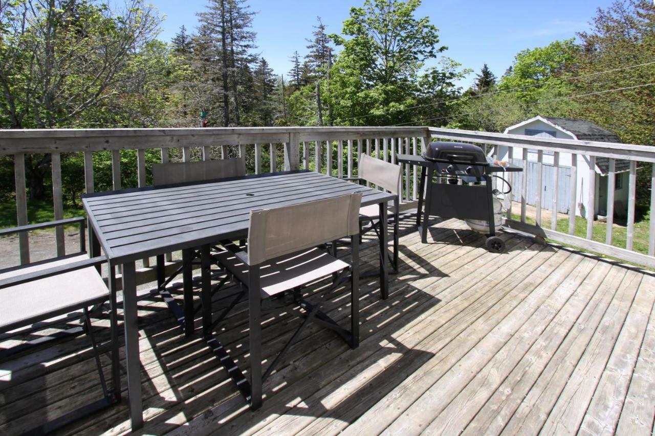 Topmast Motel Lunenburg Dış mekan fotoğraf